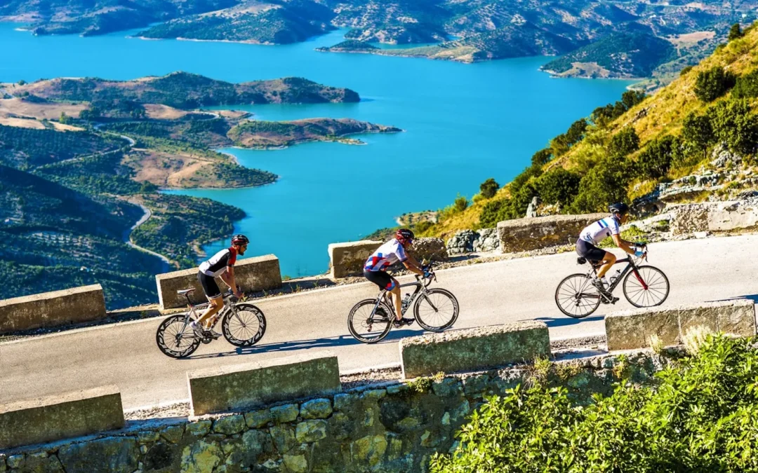 Gear Up for Adventure: Plan Your 2024 Cycling Vacation with Canadian Bike Vacations!